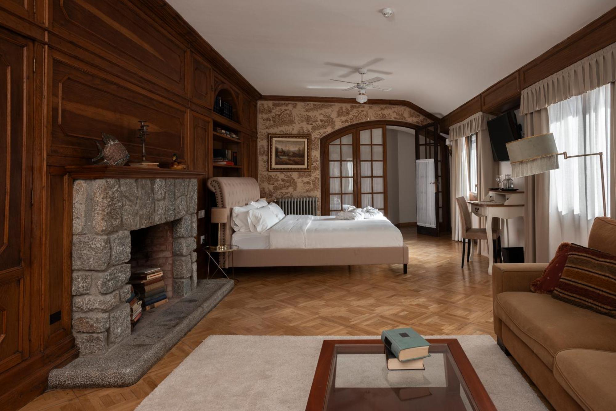 Angelats Hotel - A Signature Boutique Hotel & Restaurant Ribes De Freser Exterior foto